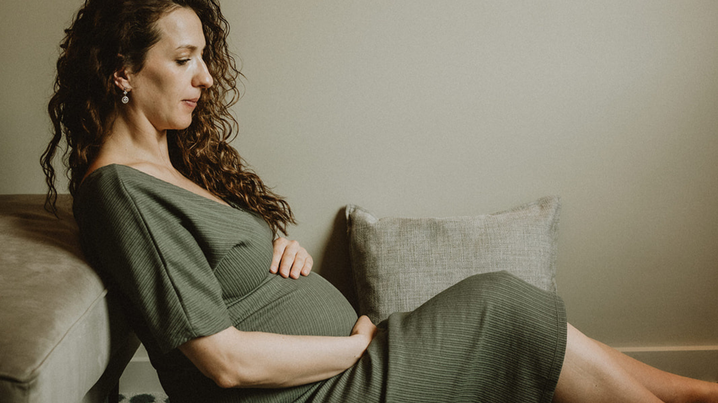 Grossesse et perturbateurs endocriniens : comment protéger votre bébé dès les premiers mois